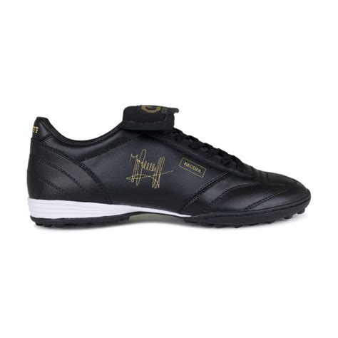 retro voetbalschoenen kopen